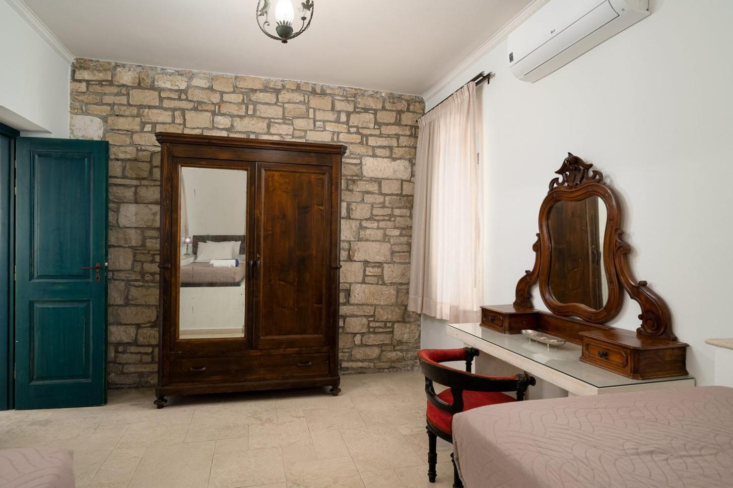 Orelia Cretan Deluxe Apartments Kamilari Exterior foto