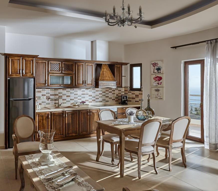 Orelia Cretan Deluxe Apartments Kamilari Exterior foto